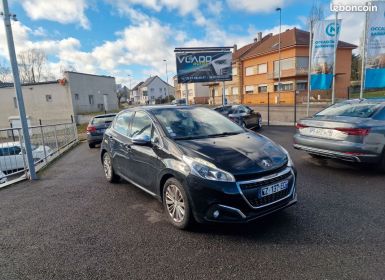 Peugeot 208 1.2 82cv Allure