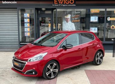 Peugeot 208 1.2 PURETECH 110 GT LINE 1ÈRE MAIN ENTRETIEN COMPLET