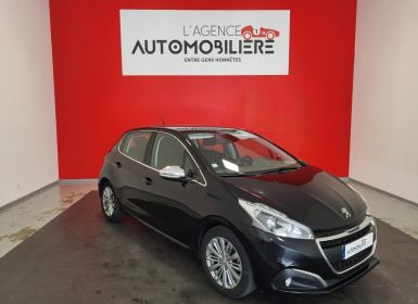 Achat Peugeot 208 1.2 PURETECH 110 S&S ALLURE 5P Occasion