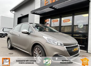 Peugeot 208 1.2 puretech 110CH ALLURE BUSINESS APPLE CARPLAY CAMERA DE RECUL COUROIE NEUVE