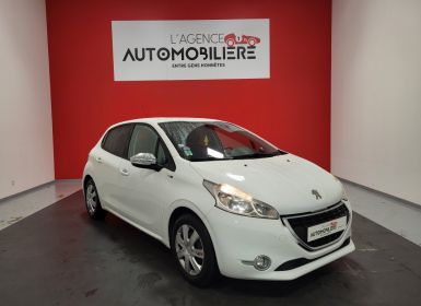 Achat Peugeot 208 1.2 PURETECH 82 STYLE + DISTRIBUTION OK Occasion