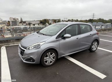 Peugeot 208 1.2 PURETECH 82CH SIGNATURE DISTRIBUTION OK Occasion