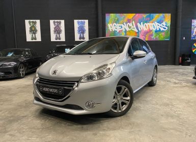 Peugeot 208 1.2 VTi 82ch Active *distribution ok*