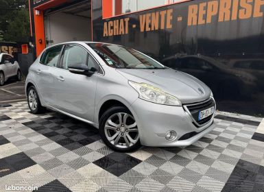 Peugeot 208 1.2 VTI URBAN SOUL 5P