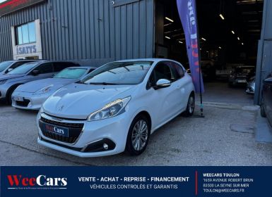 Achat Peugeot 208 1.2i - 110 ch Allure Occasion