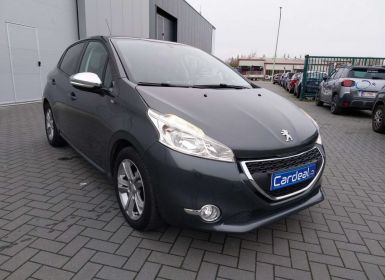 Achat Peugeot 208 1.2i Style-GPS-AIRCO-BLUETOOTH-GARANTIE.12.MOIS- Occasion