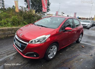 Peugeot 208 1.2l 82ch Signature 01-2019 GARANTIE