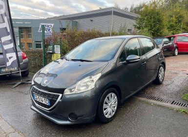 Peugeot 208 1.4 HDi 68Cv