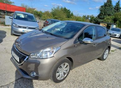 Achat Peugeot 208 1.4 HDI STYLE 5 PORTES Occasion