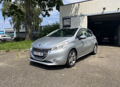 Achat Peugeot 208 1.4 VTi 95 cv 3p Occasion