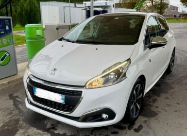 Vente Peugeot 208 1.5L BLUE HDI 100 CV TECH EDITION Occasion