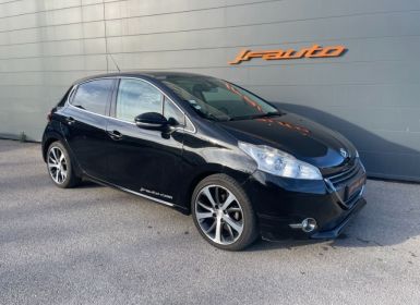 Achat Peugeot 208 1.6 HDi FELINE 115 ch 5P 1.6 HDi 115 ch FELINE Occasion