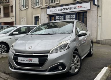 Peugeot 208 (2) 1.2 PURETECH 82 STYLE 5P *DISTRIBUTION A JOUR*