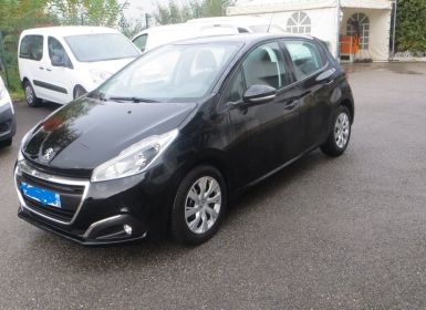 Peugeot 208 208 1.5 HDI 100 cv 1ere main carnet 5 portes,