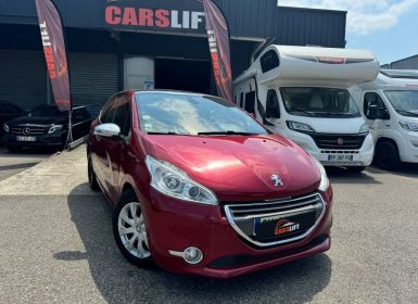 Achat Peugeot 208 5 Portes 1.6 e-HDi 92 cv , ALLURE ,Boite automatique ,Entretiens à jour GARANTIE 6 MOIS Occasion