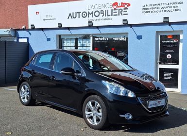 Achat Peugeot 208 ALLURE 5P 1ERE MAIN DISTRI OK Occasion