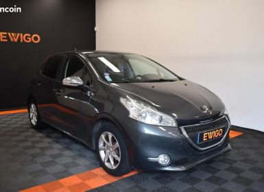 Peugeot 208 GENERATION-I 1.2 82ch STYLE SIÈGES CHAUFFANTS RADAR DE RECUL IDEAL JEUNE CONDUCTEUR... Occasion