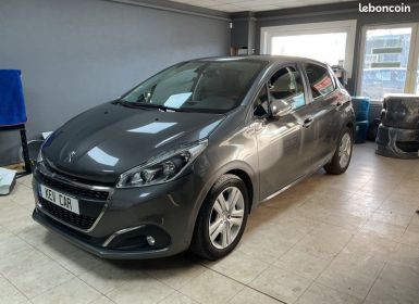 Achat Peugeot 208 hdi 100 cv signature garantie 12 mois Occasion