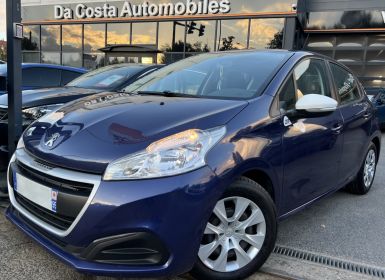 Peugeot 208 PHASE 2 LIKE 1.2 68 Cv REGULATEUR LIMITEUR BLUETOOTH 5 PORTES CRIT AIR 1 - GARANTIE 1 AN Occasion