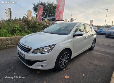 Peugeot 308 1.2l Ess 110ch GARANTIE