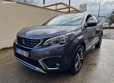 Peugeot 5008 essence 130ch s&s allure 96000km 7places garantie 12-mois Occasion