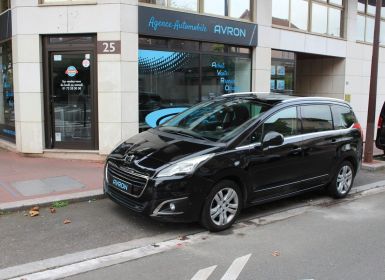 Peugeot 5008 II 1.6 BLUEHDI 120 S&S ALLURE