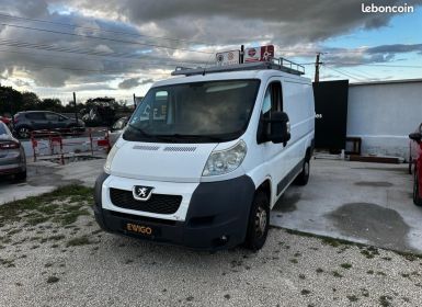 Achat Peugeot Boxer VU FOURGON 2.2 HDI 110ch L1H1 CD CLIM GALERIE AMENAGÉ Occasion