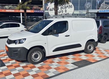 Peugeot Partner FOURGON BlueHDi 100 ASPHALT STANDARD 3PL GPS Caméra Galerie Bois