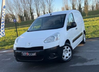 Peugeot Partner PLANCB 1.6 HDI 90CH AUTOMATIQUE - 3 PLACES - GPS - ATTELAGE - GARANTIE