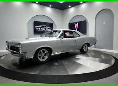 Pontiac LeMans Le Mans 