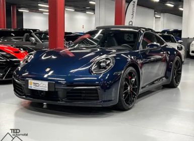 Porsche 911 992 Carrera 385cv Blau