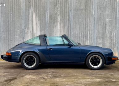 Porsche 911 Carrera 3.2 Targa Bleu de Prusse