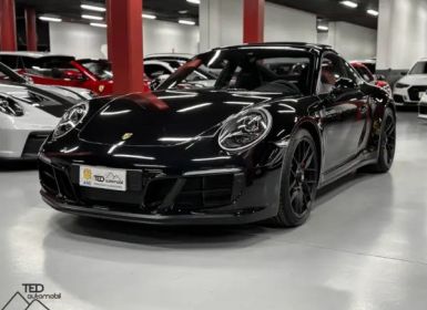 Porsche 911 Carrera 4 GTS 450cv