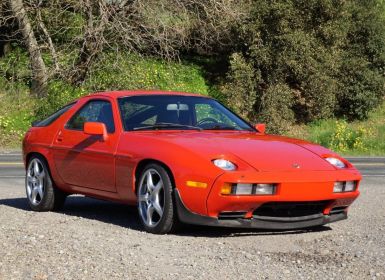 Porsche 928 s 