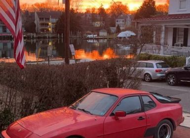 Porsche 944