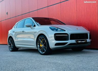 Porsche Cayenne coupe turbo s V8 biturbo hybride 680 ch