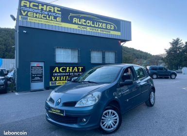 Achat Renault Clio 1.2 I 75 cv garantie suivie intégral Occasion