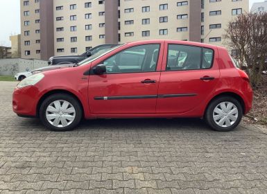 Renault Clio 1.2 YAHOO