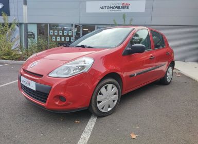 Achat Renault Clio 1.2i 16v 75ch Authentique Occasion