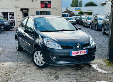 Achat Renault Clio 1.4 Authentique Distribution neuve Garantie 6 mois Occasion