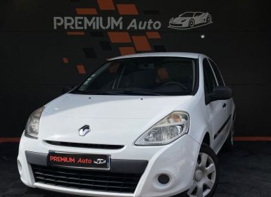 Achat Renault Clio 3 1.2 16v 75 cv Expression Phase 2 Crit Air 1 Occasion