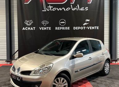 Renault Clio 3 III 1.2 16V 75ch Expression