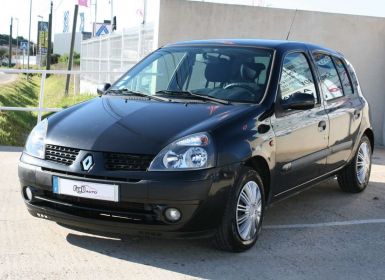 Achat Renault Clio II 1.2 16V 75CH EXPRESSION 5P Occasion