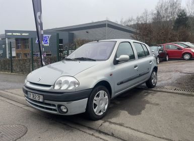 Renault Clio II 1.4 75CV