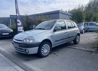 Achat Renault Clio II 1.4i 55CV  Occasion