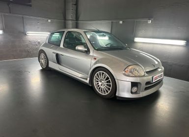 Renault Clio II V6 PHASE 1 24S 230 RS Occasion