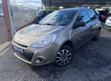 Achat Renault Clio III 1.2 16V 65 eco2 Access Occasion