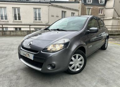 Renault Clio III 1.2 TCE 100CH DYNAMIQUE TOMTOM EURO5 3P