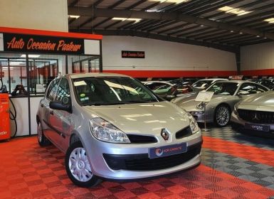 Renault Clio III 1.4 16V 98CH EXPRESSION 5P Occasion
