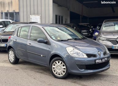 Renault Clio III 1.5 DCI 70 Authentique 5P